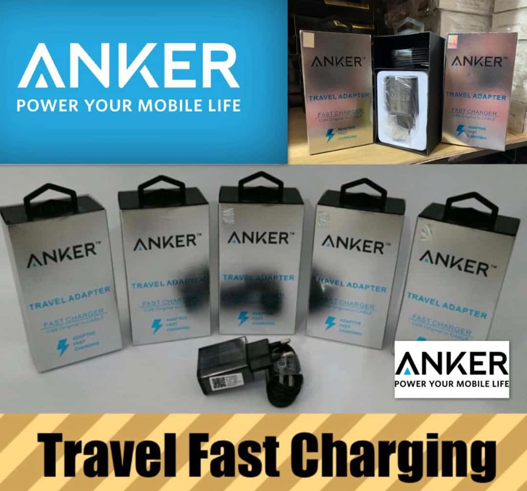 TRAVEL CHARGER ANKER